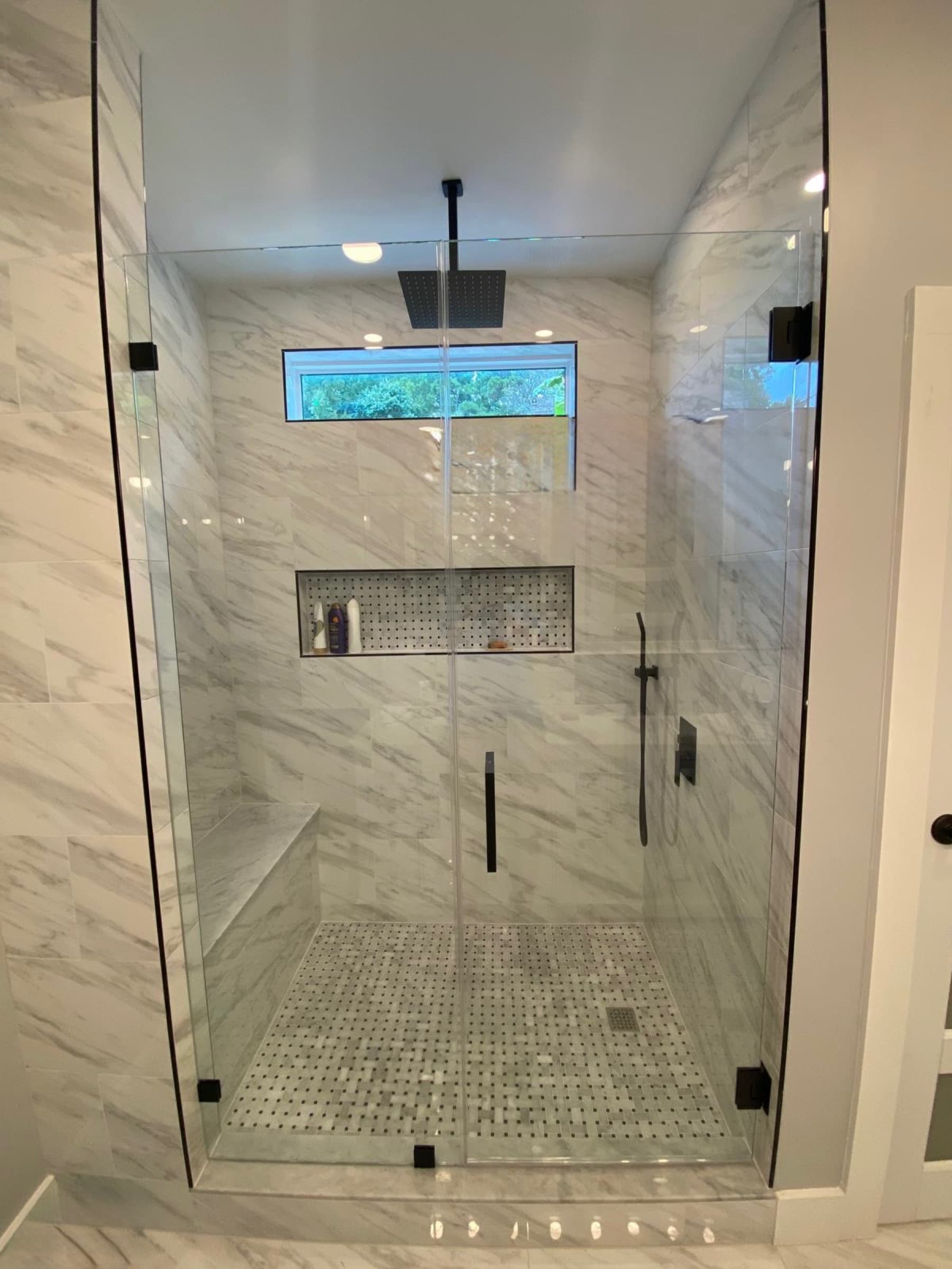 Luxury frameless glass shower enclosure by DgGlass